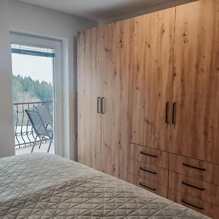 Apartma Pod Tremi Kralji Apartment *